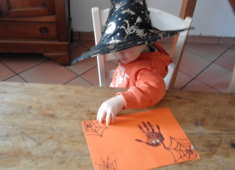 	 Boo ! Haloween
