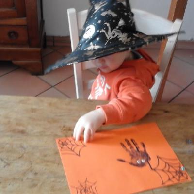 	 Boo ! Haloween