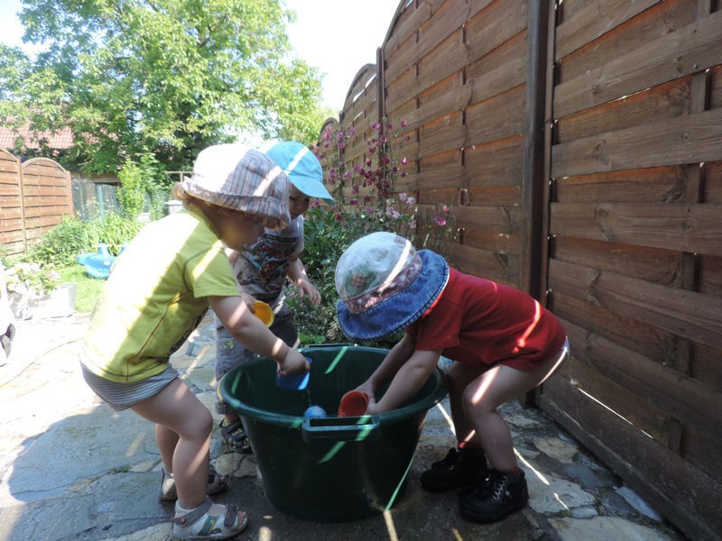 On joue à l'eau