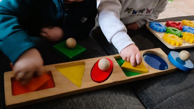 Les premiers emboitements