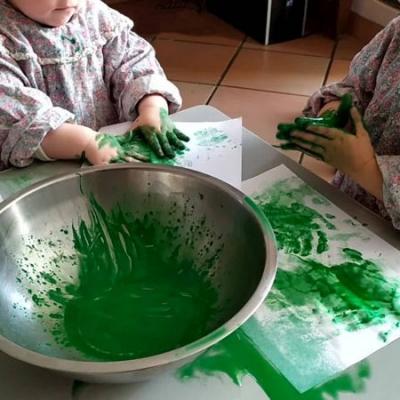 La peinture pour apprendre à se laver les mains